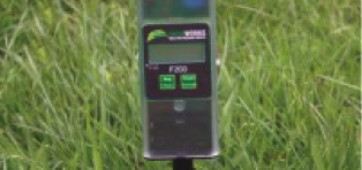 Farmworks F200 grashoogte meter